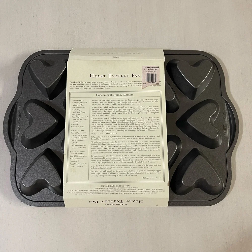 Williams Sonoma heart tartlet pan